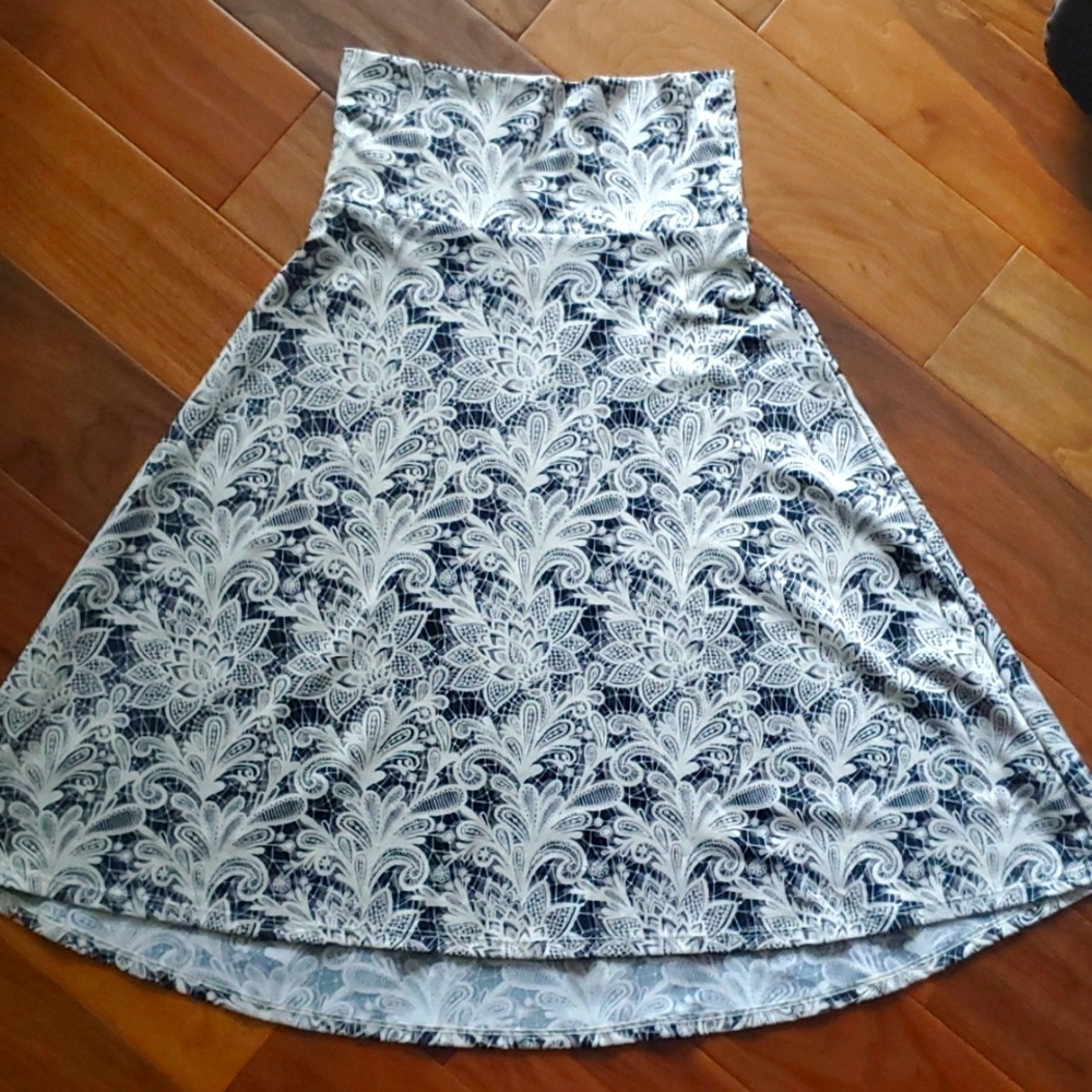 LuLaRoe XS Azure skirt